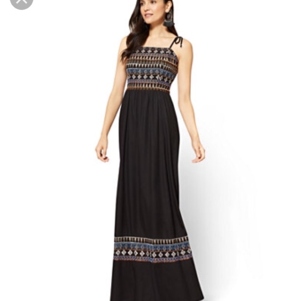 Embroidered maxi